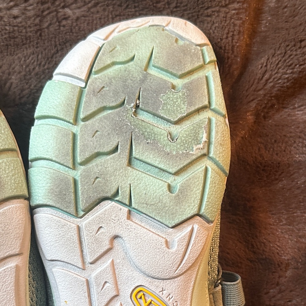 Keen Hush Knit Light Green Casual Mary Jane Shoes - Picture 11 of 14